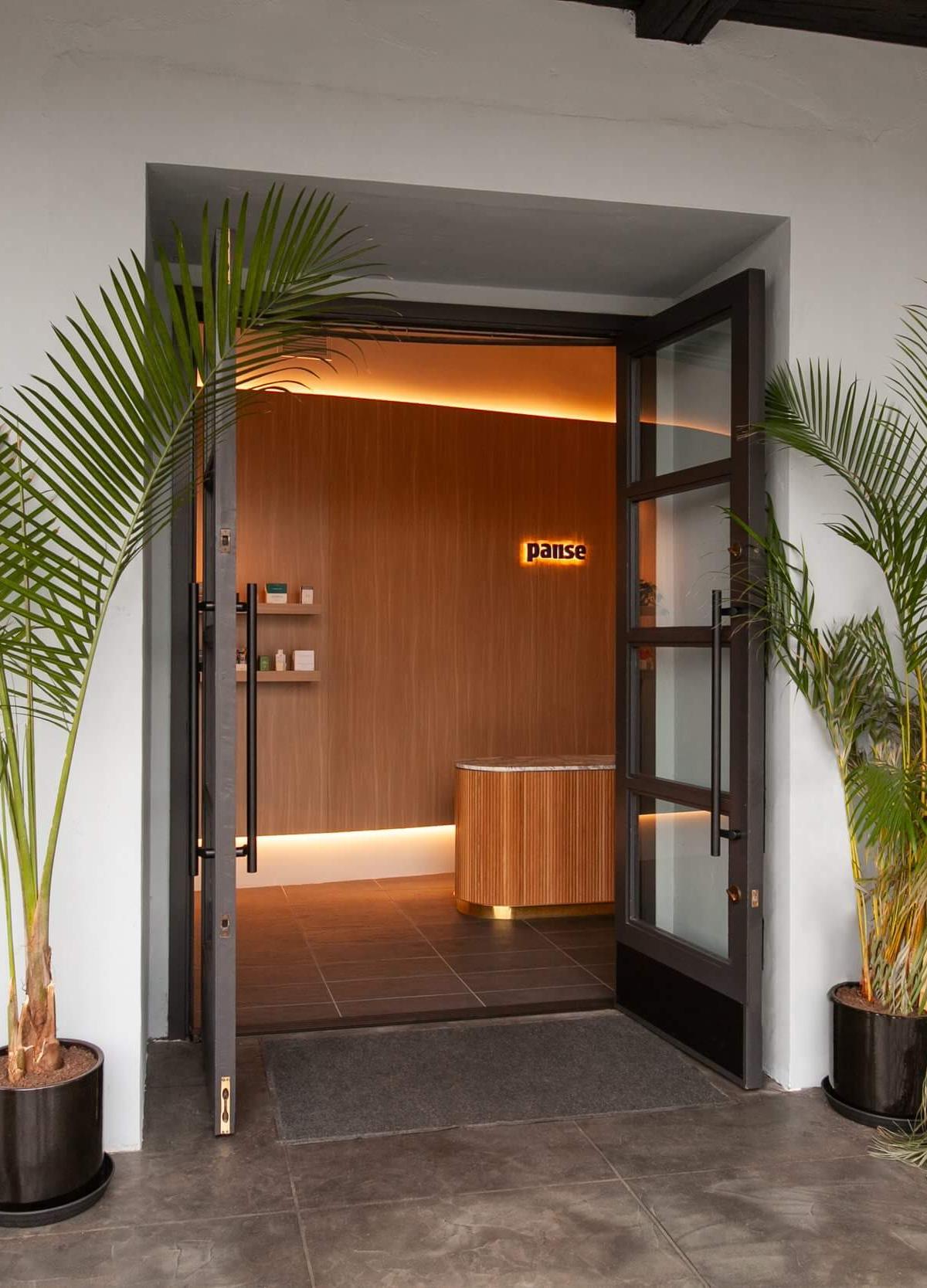 Pause Studio City — recovery studio