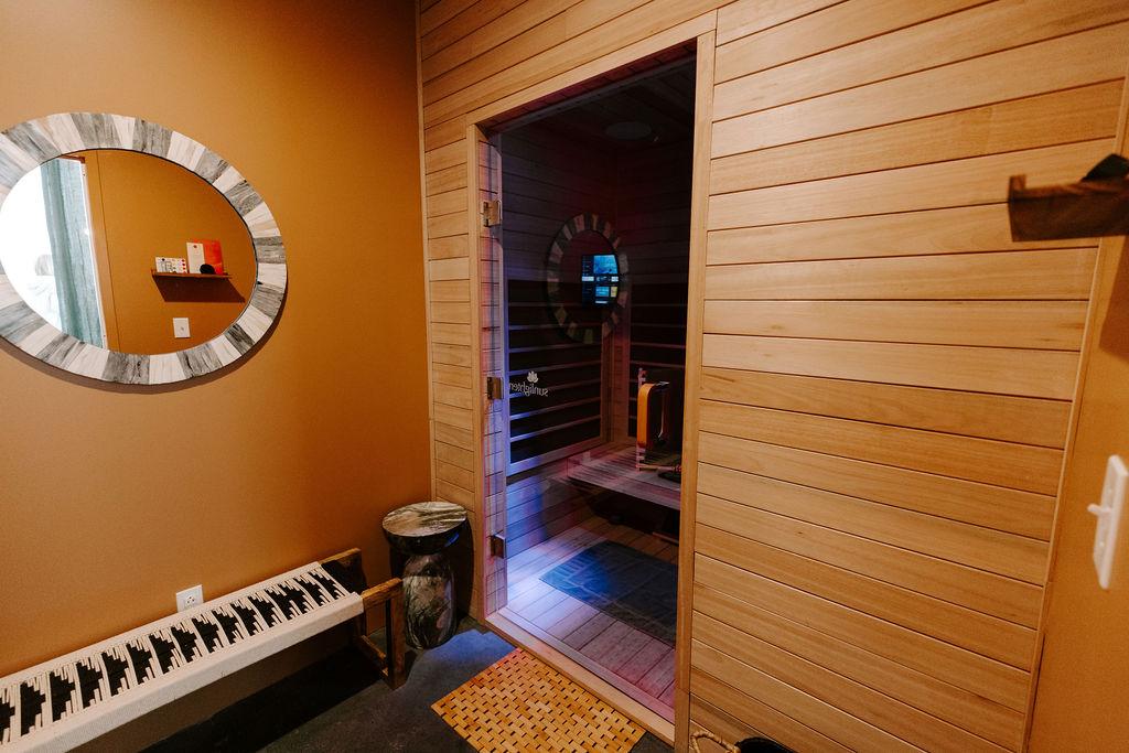 Pure Sweat + Float Studio, Woodland Hills — recovery studio