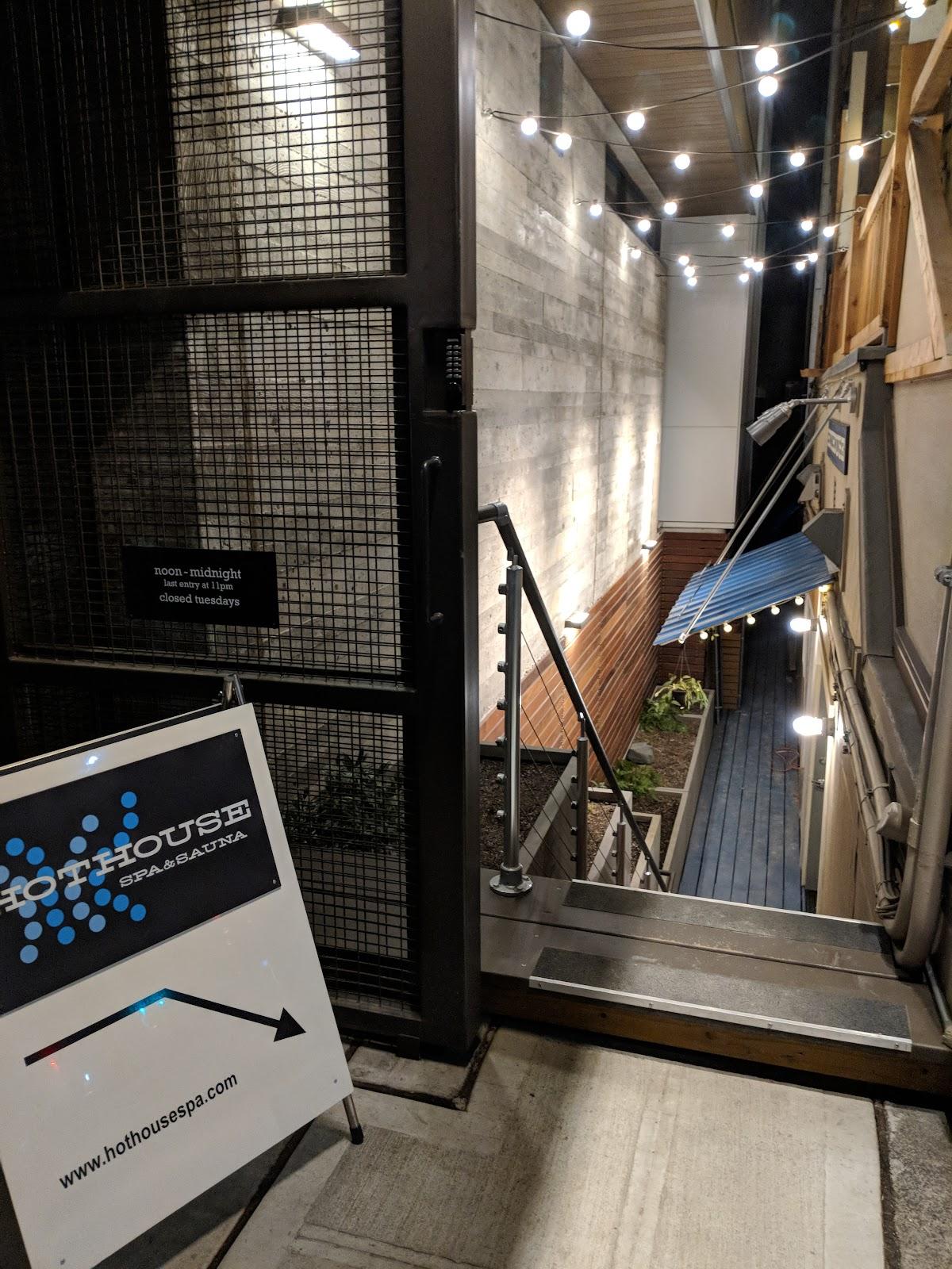 Hothouse Spa & Sauna — photo 2