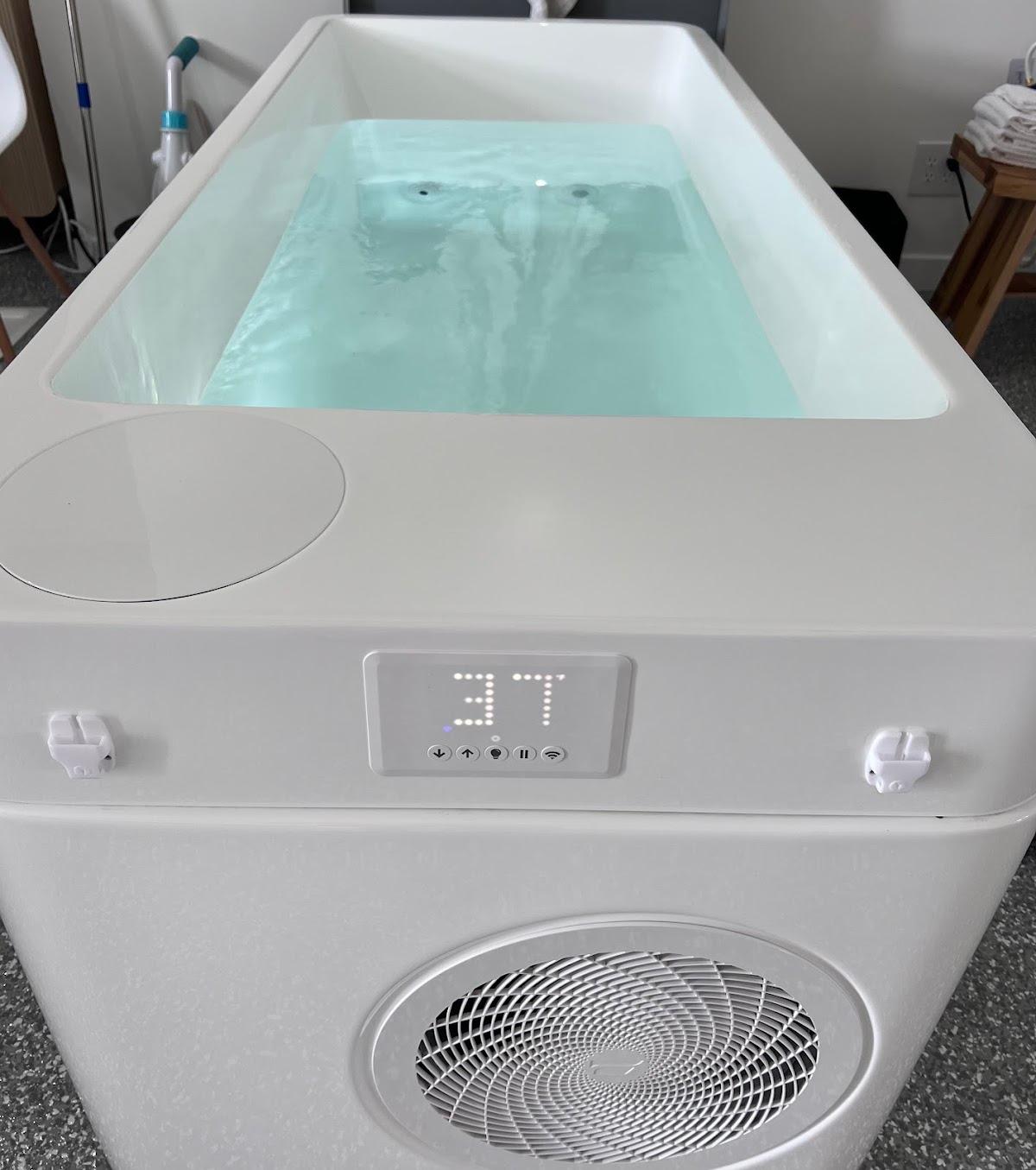 Immersion Therapy Cold Plunge — photo 2