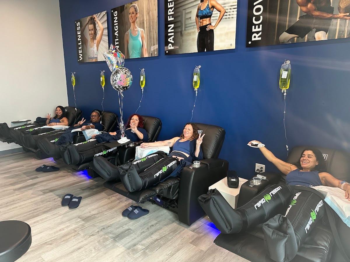 iCRYO Cryotherapy + iV Therapy + Body Sculpting + Red Light Therapy — photo 3