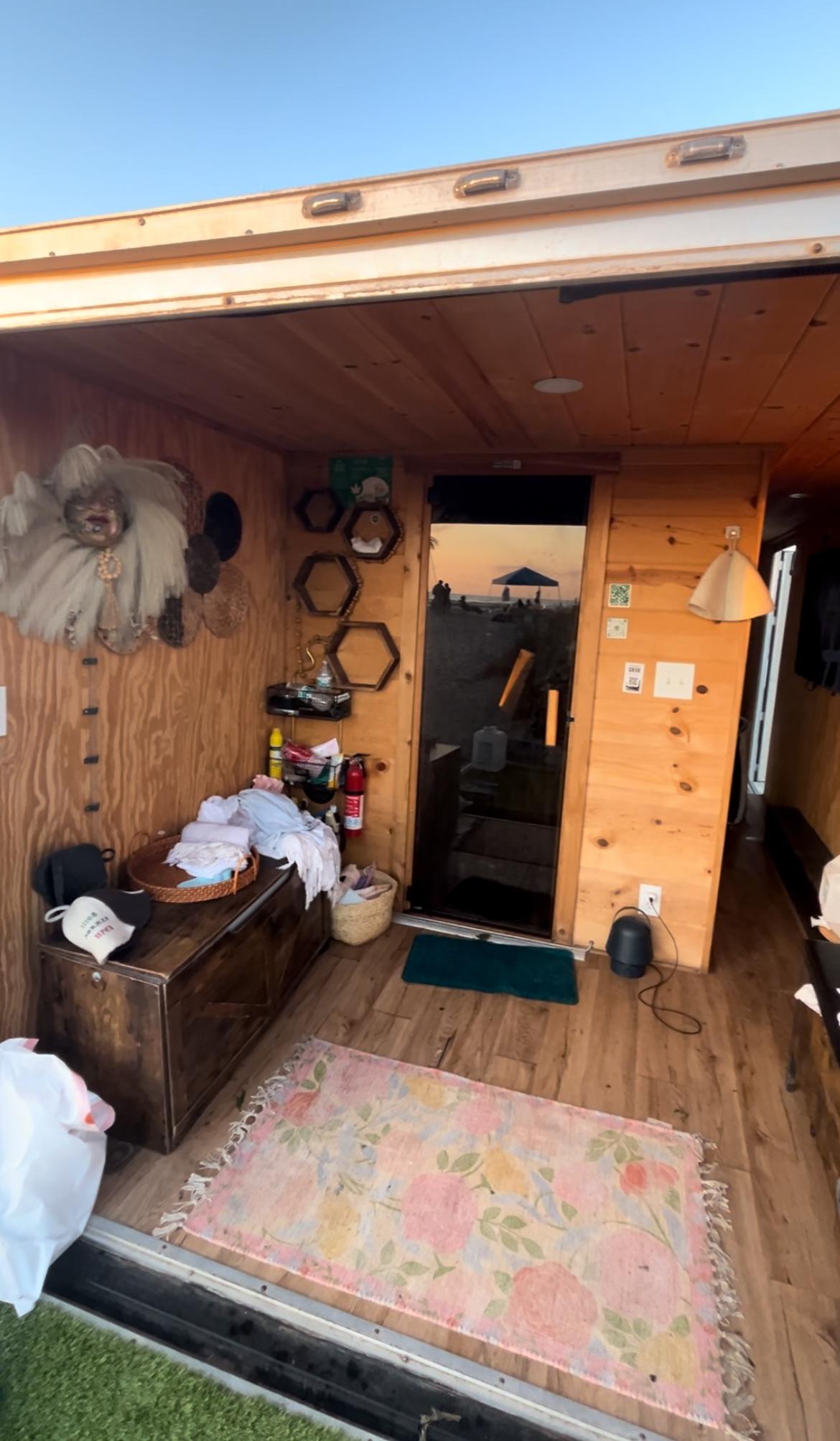 Beach Sauna — photo 3
