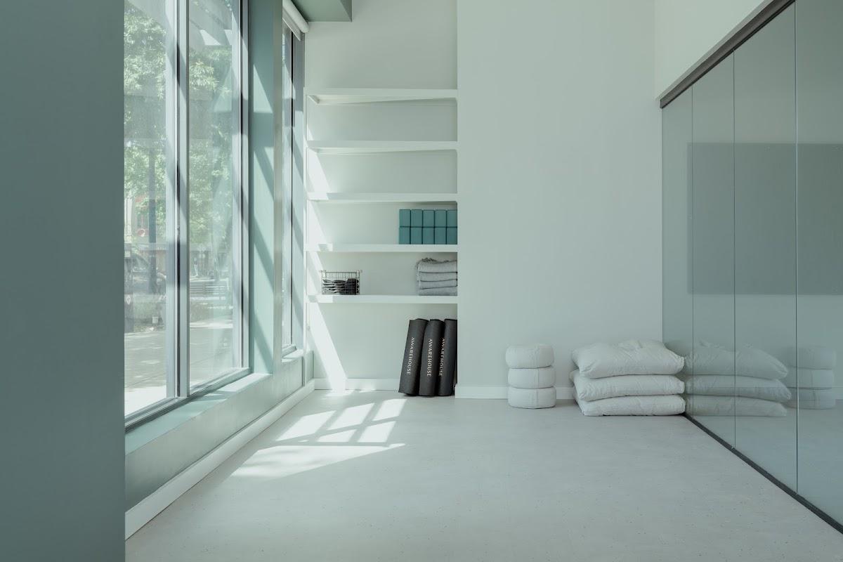 Awarehouse — photo 3
