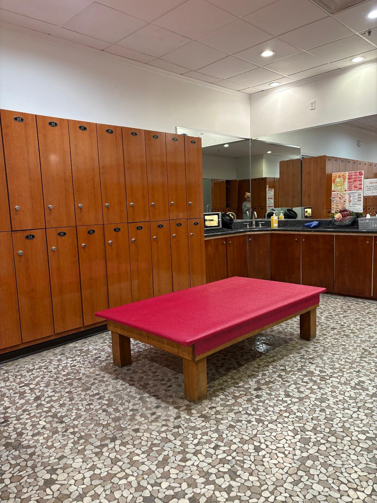 Gardena Women Sauna — photo 2