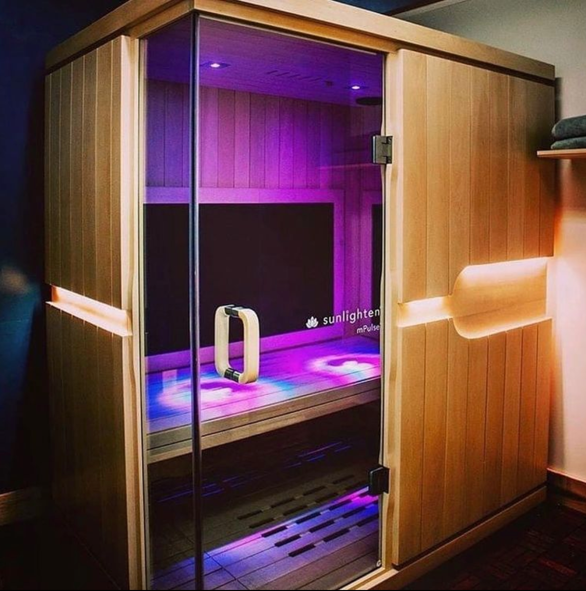 Houston's Sauna & Spa — photo 3