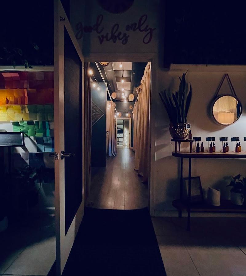 Drip Box | Medical Grade Full-Spectrum Infrared Sauna Studio | Valencia, CA — recovery studio in Valencia, CA