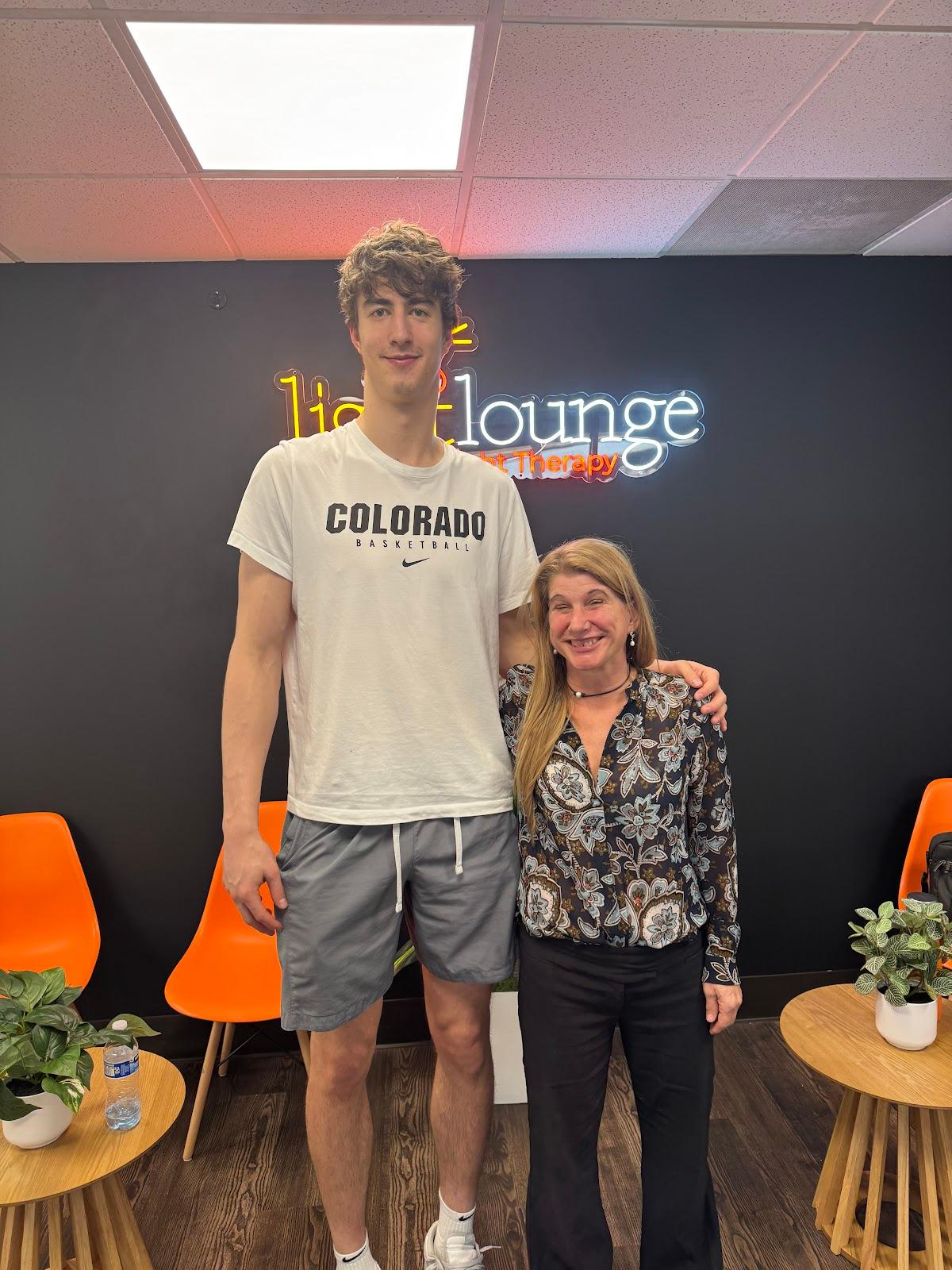 Light Lounge Boulder (medical grade Red Light Therapy) — photo 4