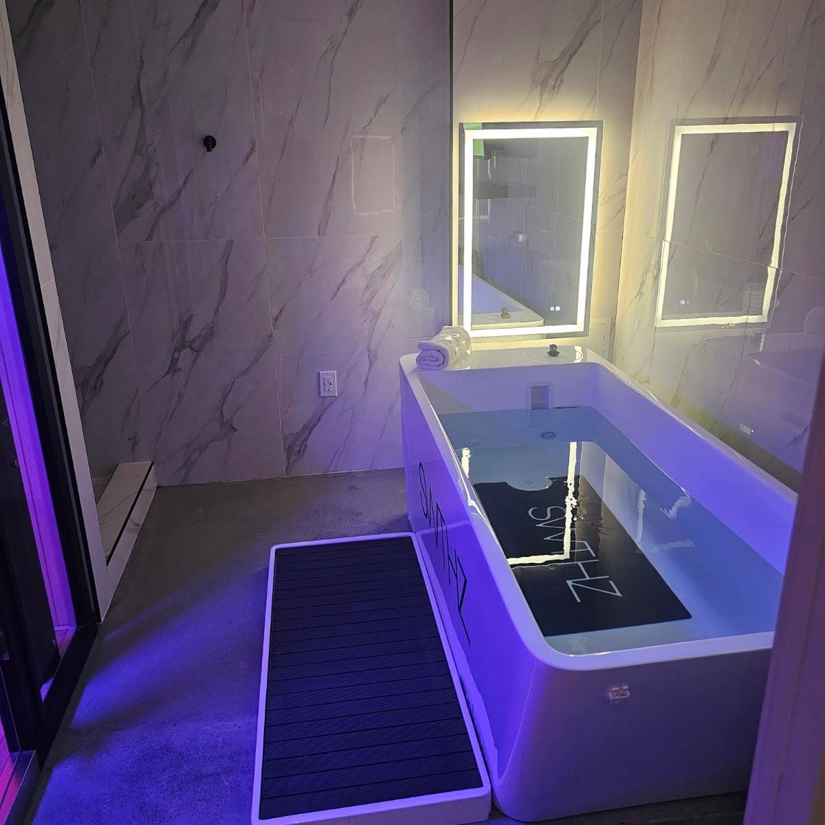 SweatHouz Krog St Contrast Therapy Studio — recovery studio