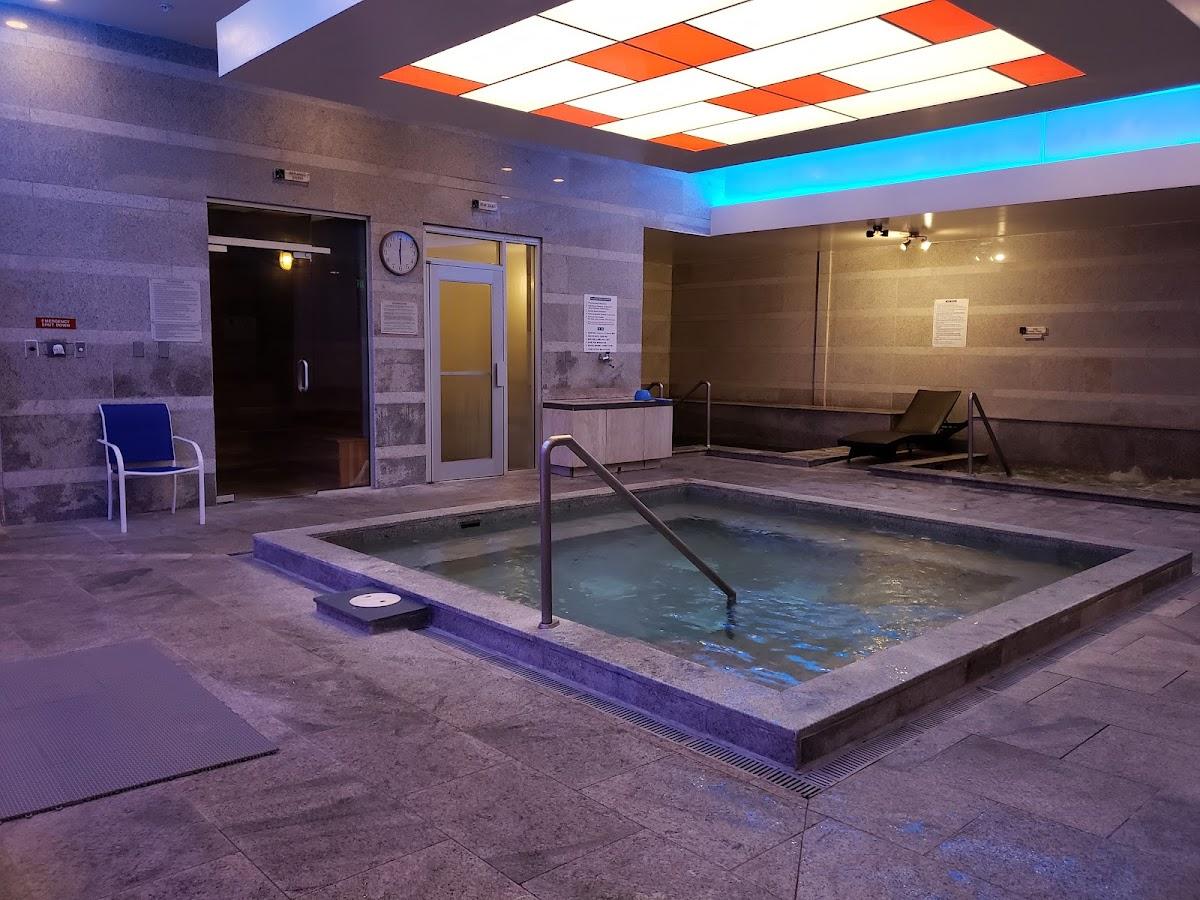 Q Sauna & Spa — photo 2