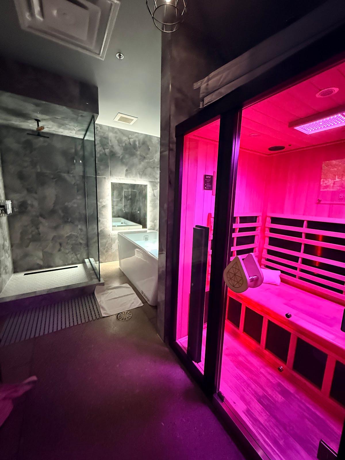 SWTHZ Lakeview Contrast Therapy Studio — photo 3