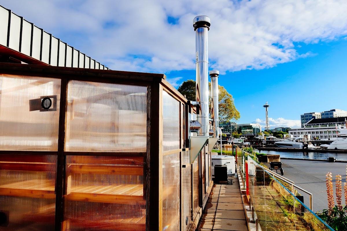 Tuli Lodge @ Lake Union Piers — photo 3