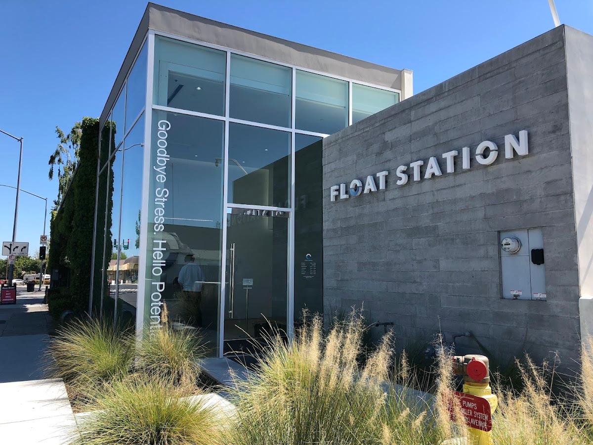 Float Station — photo 2