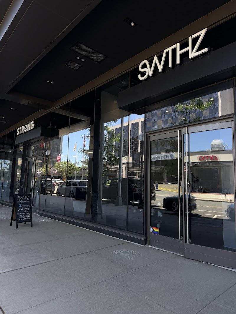 SweatHouz Morristown — Contrast Therapy Studio, NJ — recovery studio