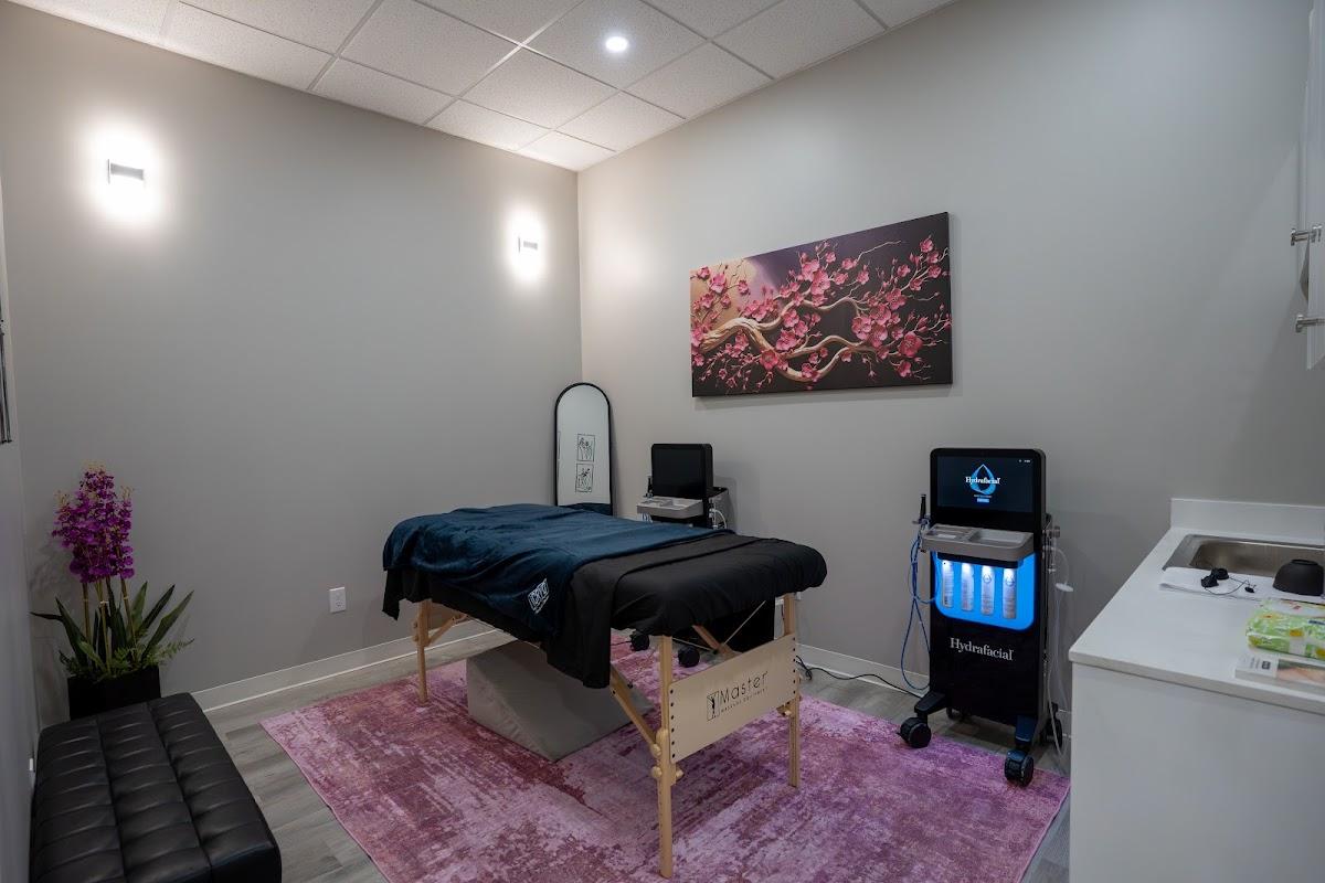 iCRYO BAYBROOK - CRYOTHERAPY + iV THERAPY + BODY SCULPTING + RED LIGHT THERAPY — photo 3