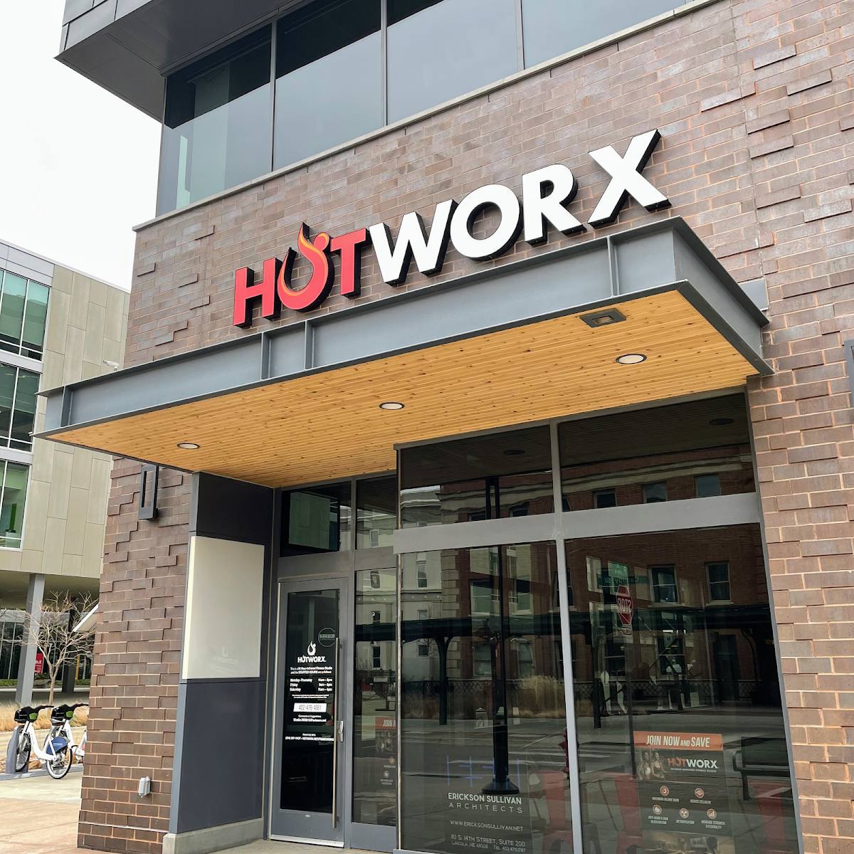HOTWORX - Lincoln, NE - Downtown-Railyard — photo 2