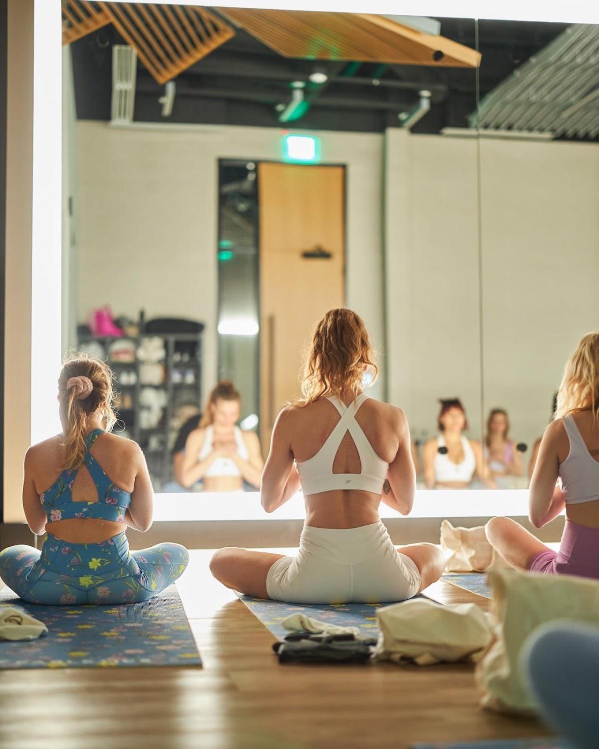 ARTHA Yoga and Wellness Sanctuary - Studio City — photo 5