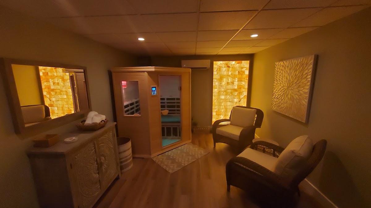 Live Well Holistic Health Center - Dr. Martin Orimenko — photo 2
