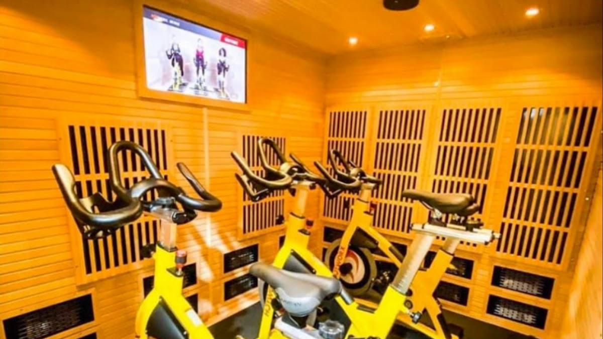 HOTWORX - Magnolia, TX - Lake Windcrest — recovery studio