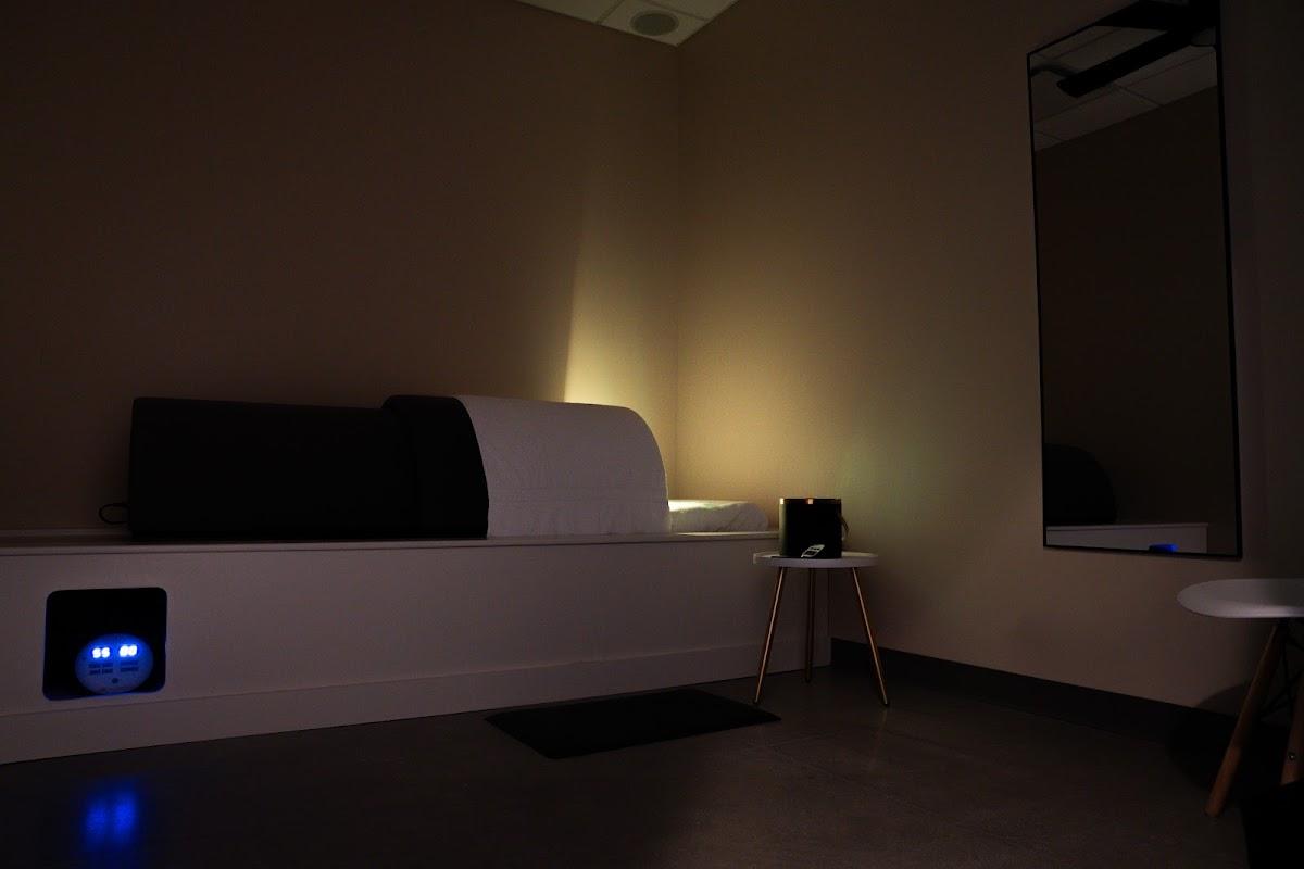 Sauna and Plunge — photo 3